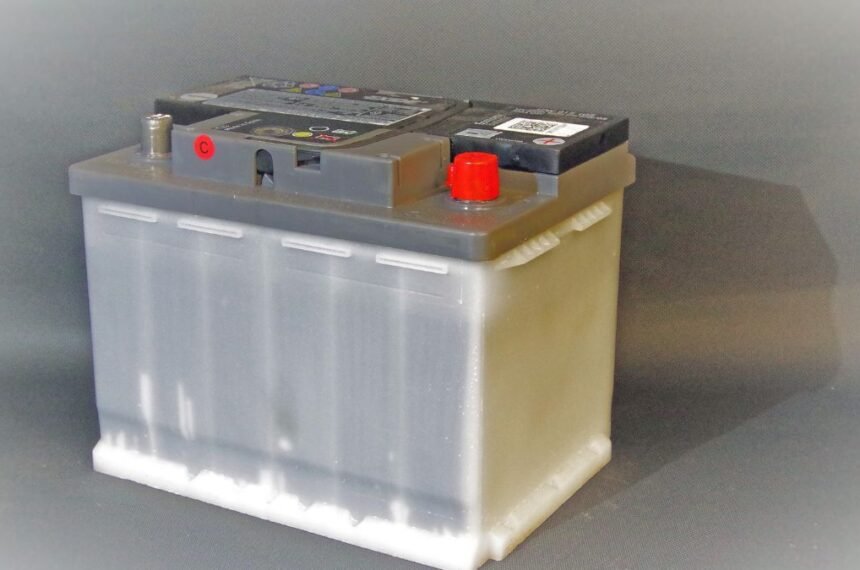 Things to Know Before Buying a Solar Battery for Your Home in
